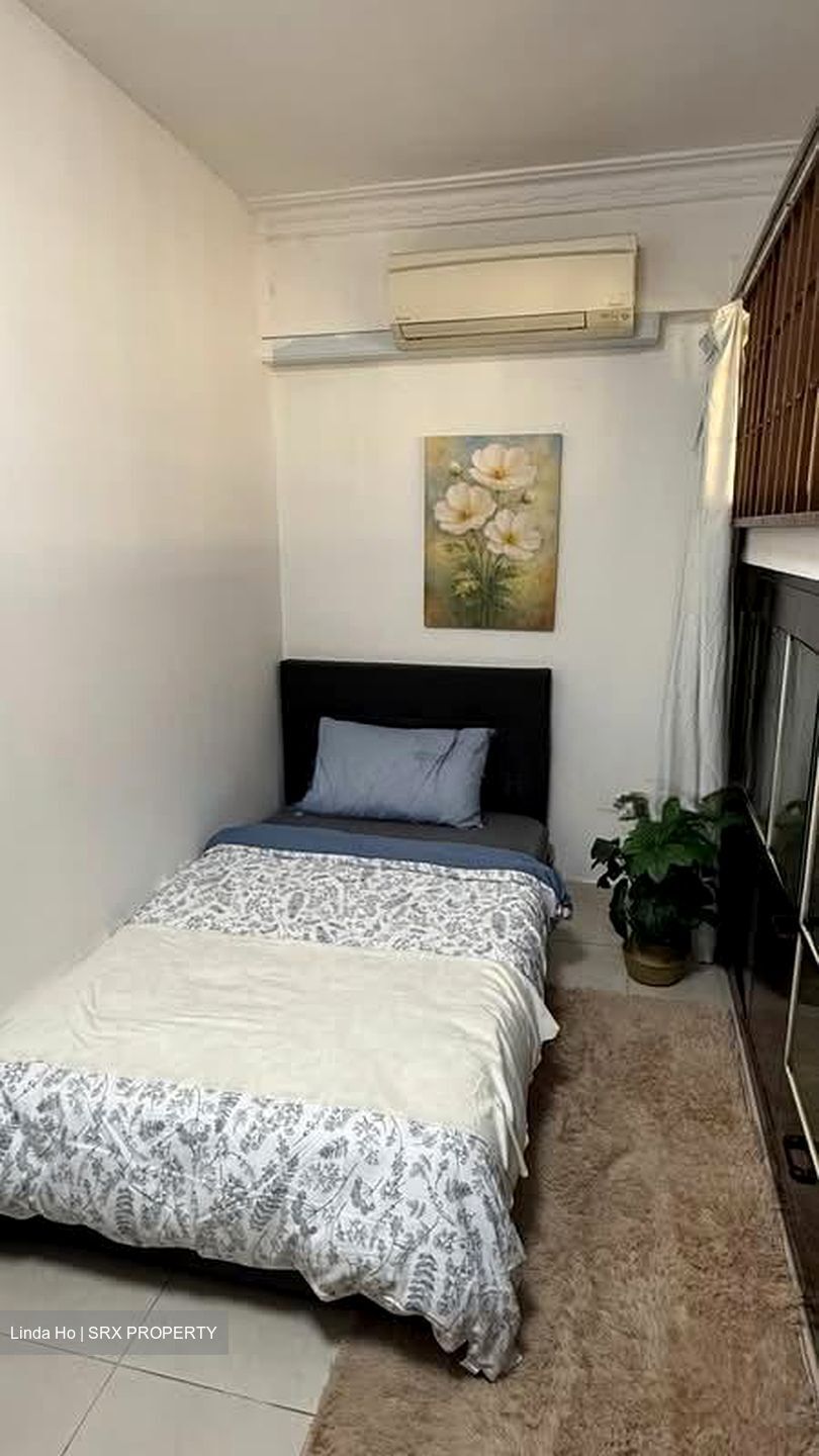 Pine Grove (D21), Condominium #574417261